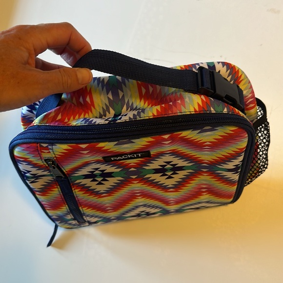 PACKIT Freezable Lunch Bag - Picture 4 of 7